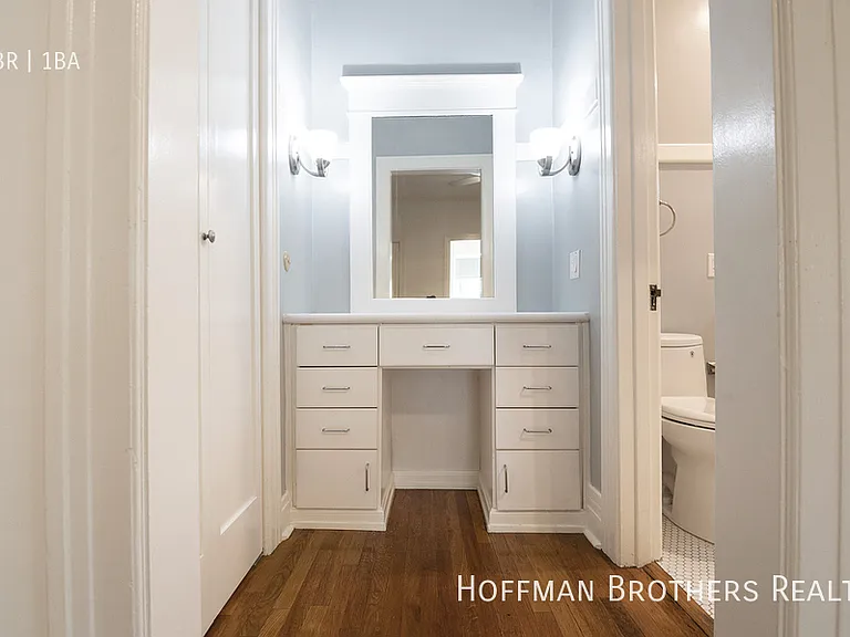 254 S Vendome St #6 — Photo 14
