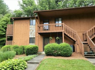 510 Trent Ct, Winston Salem, NC 27127