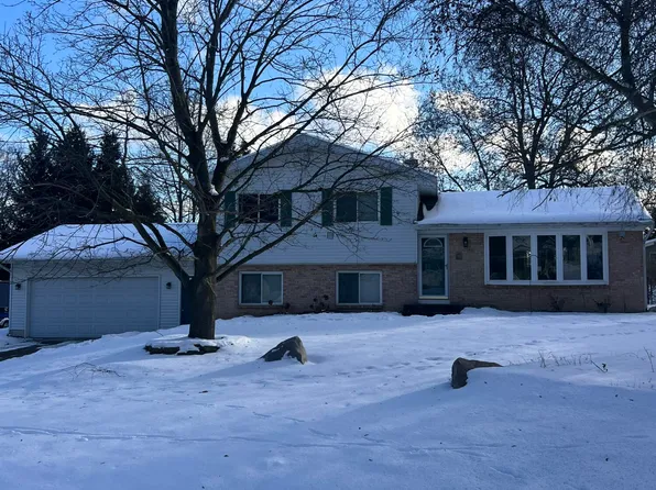 7054 Windcrest St SE, Grand Rapids, MI 49546