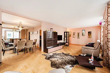 Sold by Nest Seekers International