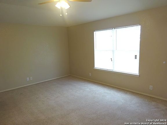2nd image of 6606 Buckhorn Cliff