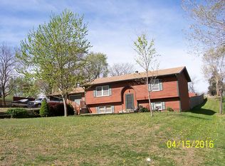 711 Colorado Ave, Holton, KS 66436