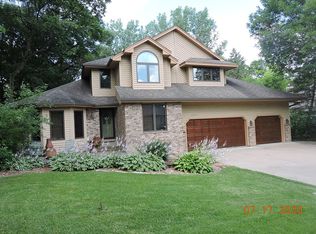 12833 Florida Ln, Apple Valley, MN 55124