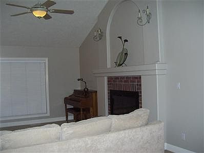 5th image of 3410 Tyler Ct
