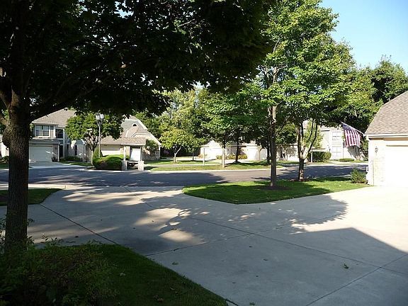 Cul-de-sac&Parking area