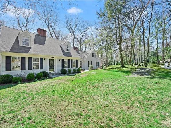 91 Mohawk Trail, Stamford, CT 06903