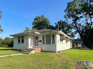 1108 Court St, Port Allen, LA 70767