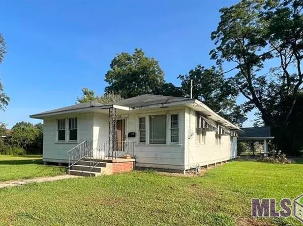 1108 Court St, Port Allen, LA 70767