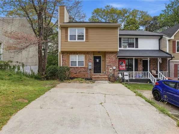6981 Flagstone Dr, Austell, GA 30168