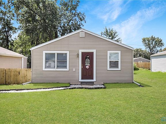 2nd image of 309 Farnstead Dr