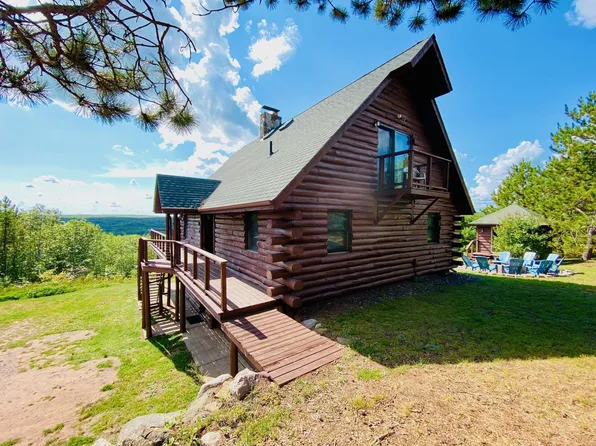 26735 Freedom Valley Dr, Washburn, WI 54891