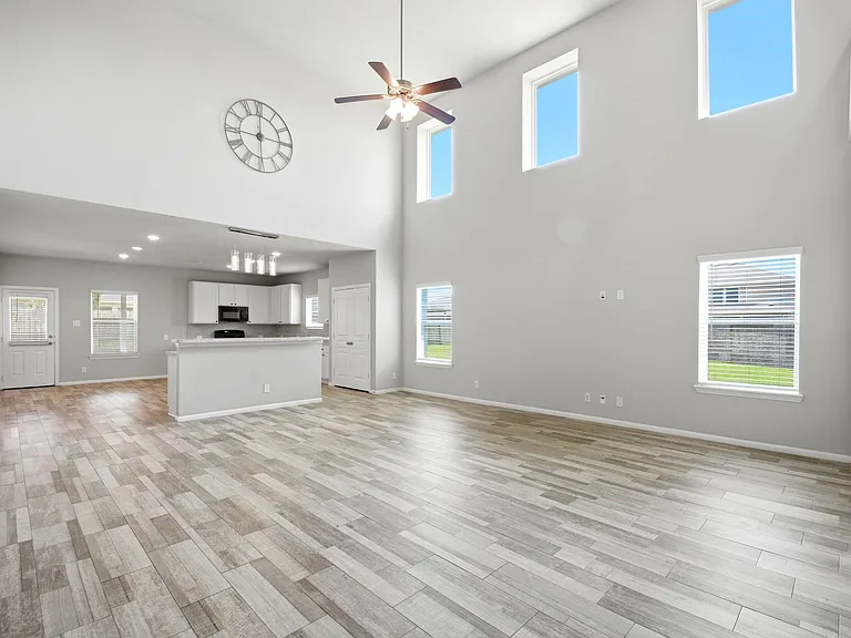 16203 Centennial Light Dr — Photo 8