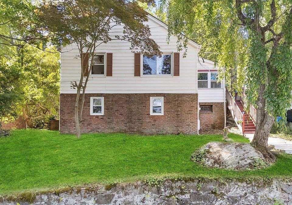 1st image of 184 Lake Drive