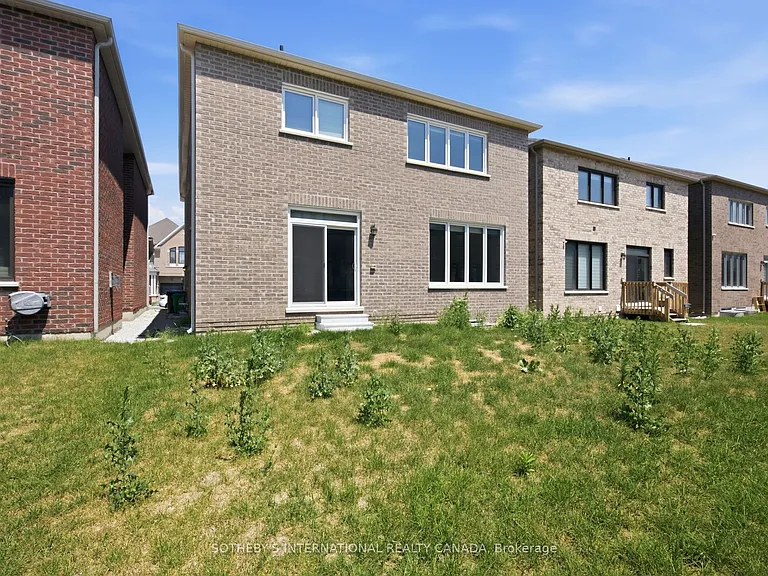 32 Bermondsey Way — Photo 36