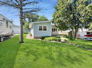 7511 Backbay Rd, Wonder Lake, IL 60097