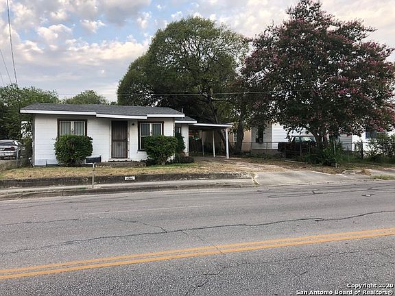 2nd image of 1307 Pecan Valley Dr