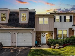 138 The Knl, Syosset, NY 11791