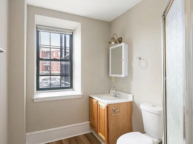 26 Main St — Photo 12