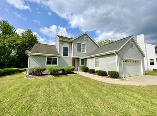 27 Capitol Pl, Rensselaer, NY 12144