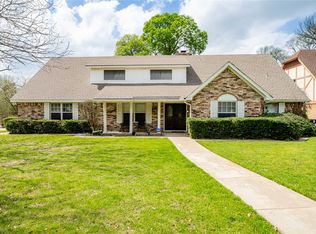 919 Green Hills Rd, Duncanville, TX 75137