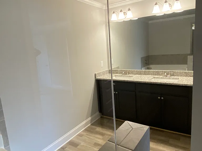 24 Richardson St #7 — Photo 32