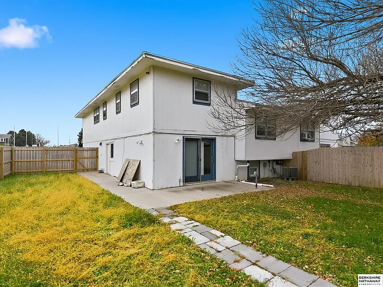 10804 Borman Ave — Photo 9