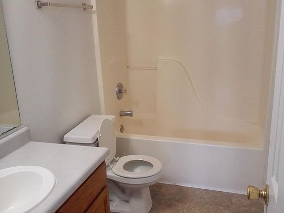 4th image of 3520 Marquis Ct