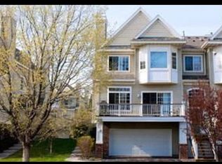 229 Satellite Ln NE, Fridley, MN 55432