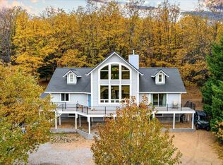 9113 Rocky Rd, Weed, CA 96094