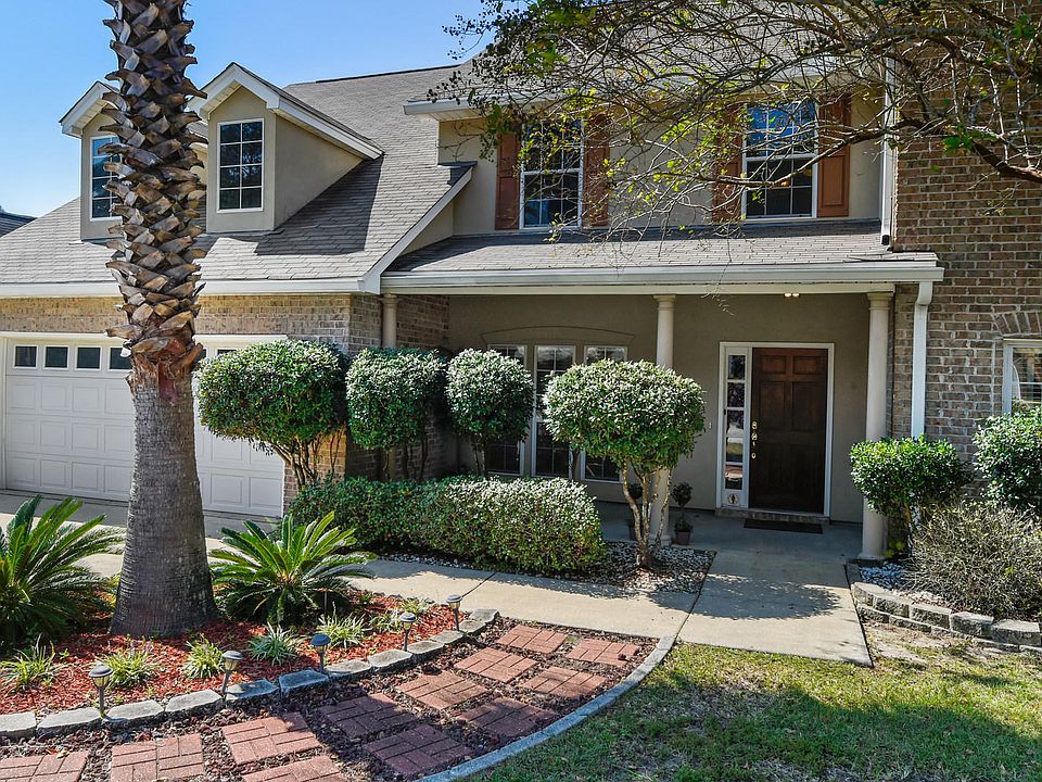 2nd image of 887 Brentwood Dr