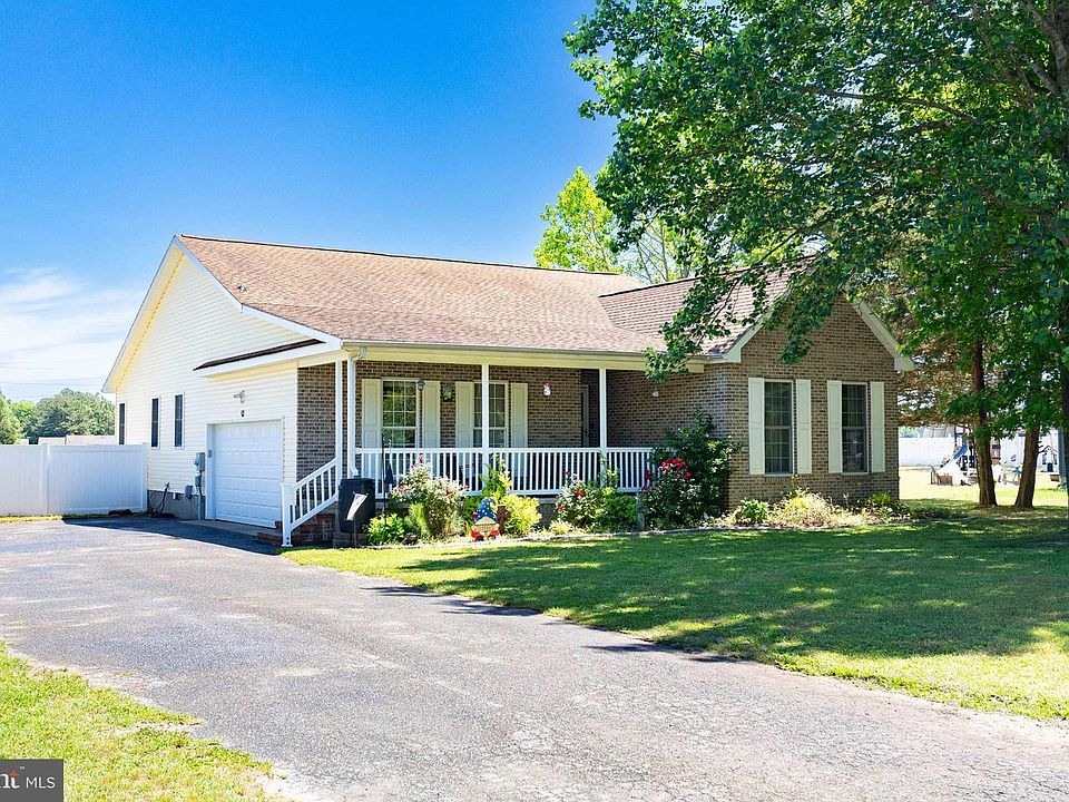 1st image of 19489 Shady Rest Ln