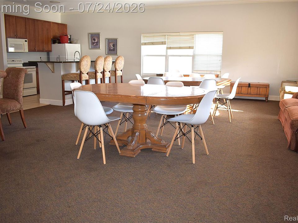 1st image of 1870 Axtell Dr APT 6