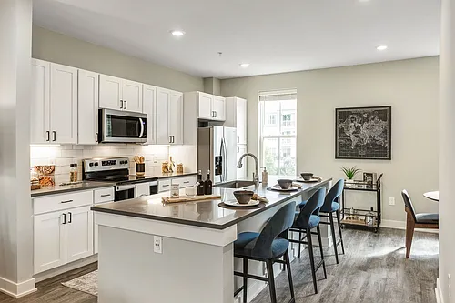 Oakbrook Townhomes Photo 1