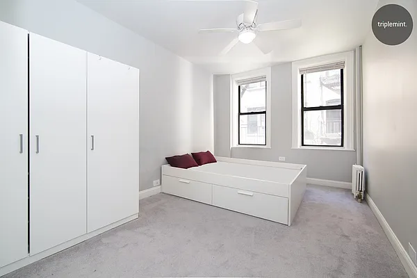 Rented by Triplemint | media 10