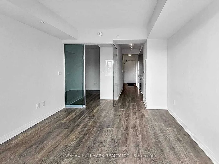 2301 Danforth Ave #417 — Photo 4