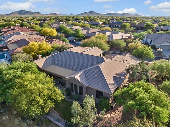 3rd image of 40731 N Club Pointe Dr