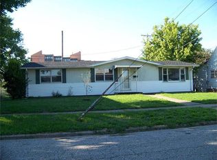 111 W Graysville St, Sullivan, IN