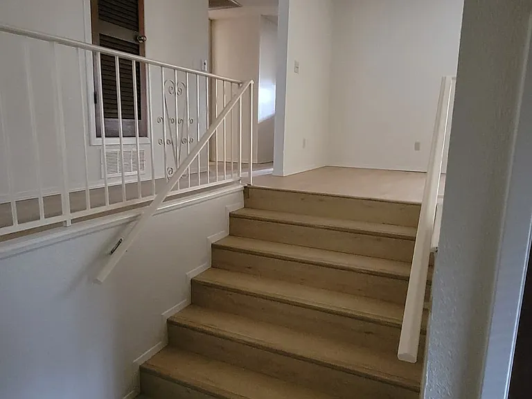 1511 Vanderbilt Dr #1511 — Photo 2