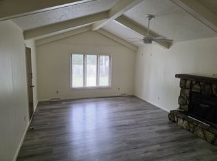 4418 S Weller Ave, Springfield, MO 65804