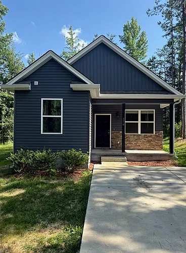 176 Hogan Heights Dr #8 Photo 1