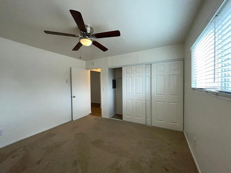 4057 46th St #1 — Photo 7