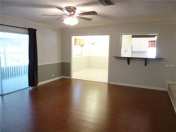 5th image of 435 SE Lanier Ln