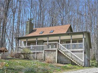 99 Shadow Ridge Dr, Fletcher, NC 28732