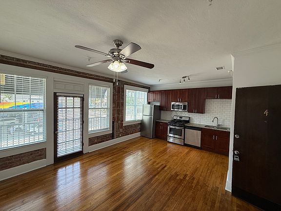 2nd image of 809 W Platt St APT 4