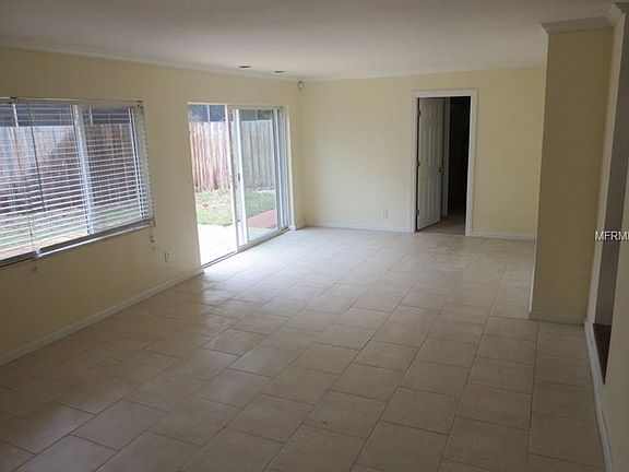 4th image of 2103 W Ferris Ave