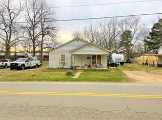 718 W Hazel St, Benton, AR 72015