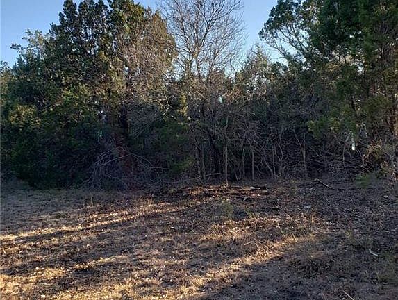 5th image of 412 Skyline Cir