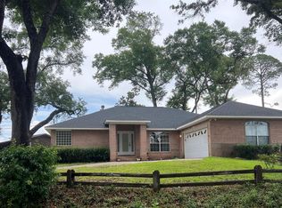 2204 Clubhouse Dr, Lillian, AL 36549