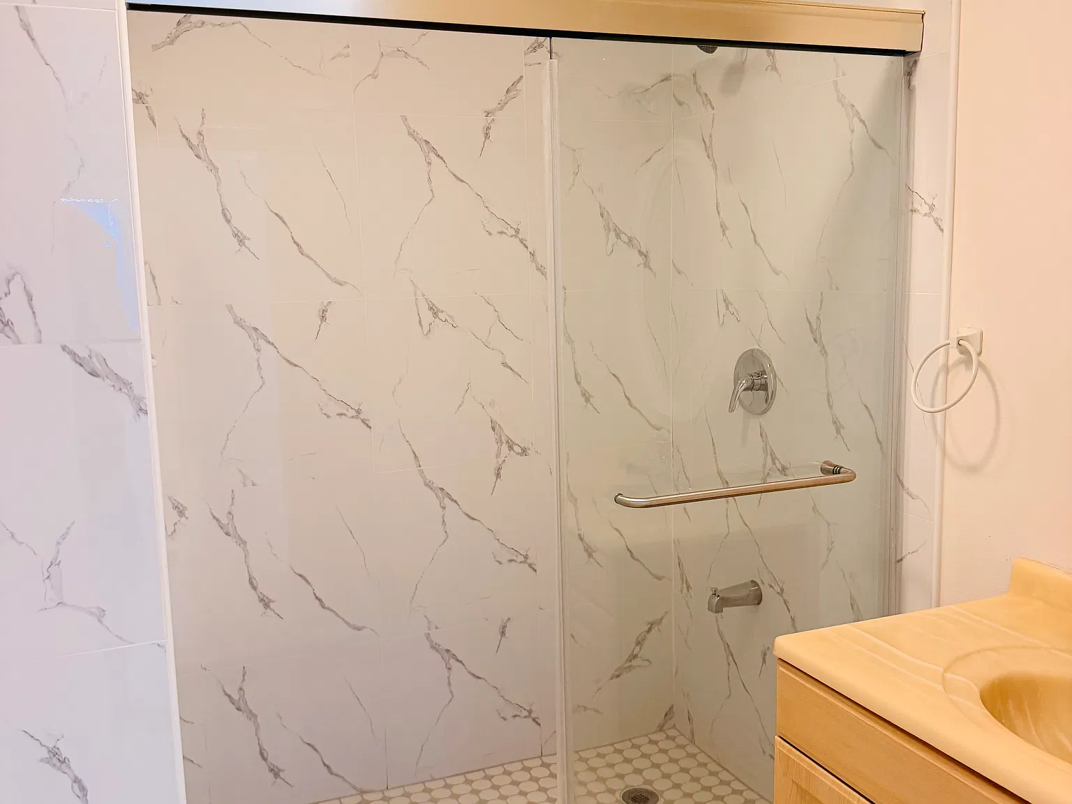 3 bed, 1468 sqft, $1,950 — Photo 3
