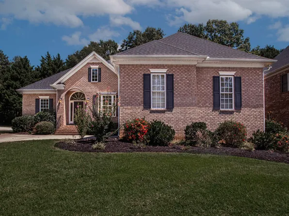 205 Waverly Hall Ln, Simpsonville, SC 29681